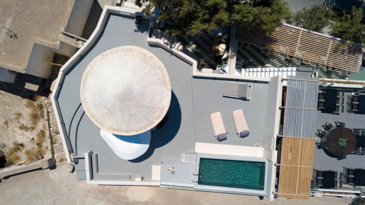 Lami Traditional Windmill - With Private Pool And Jacuzzi * Pýrgos